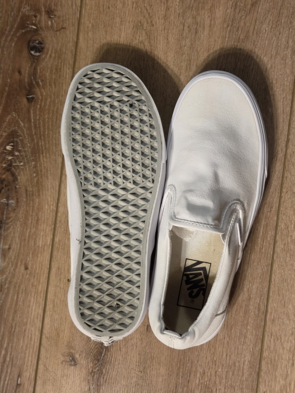 Vans Classic Slip On True White Canvas Sneakers Men 7.5 Women 9 - Picture 4 of 8